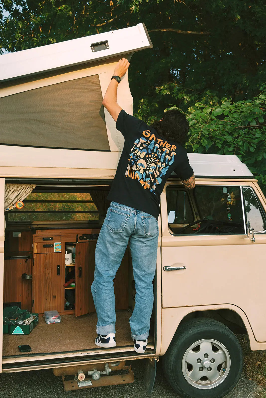 Gather Tee Silvermoons